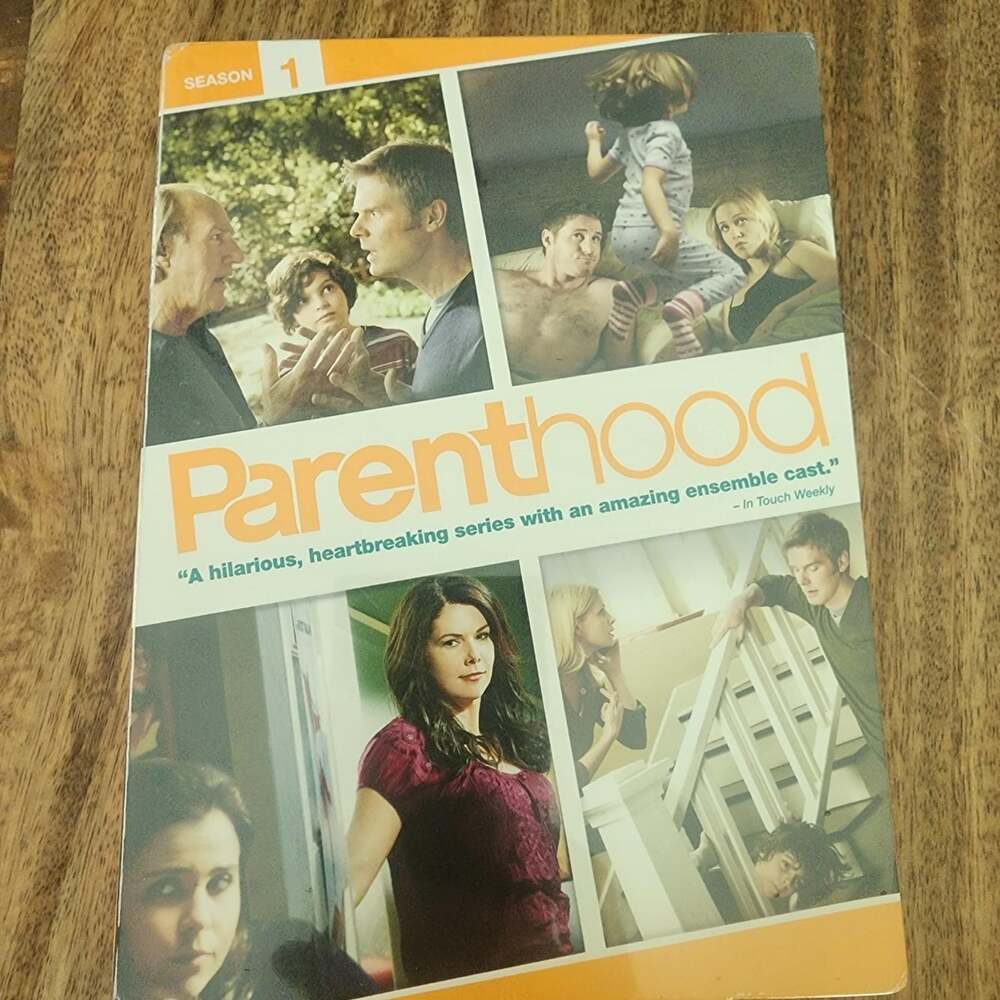 Parenthood Season 1 DVD Series Lauren Graham Comedy Drama Universal New Sealed